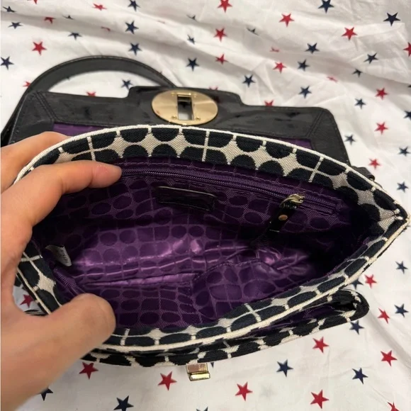 Chain Shoulder Bag - Picture 7 of 11